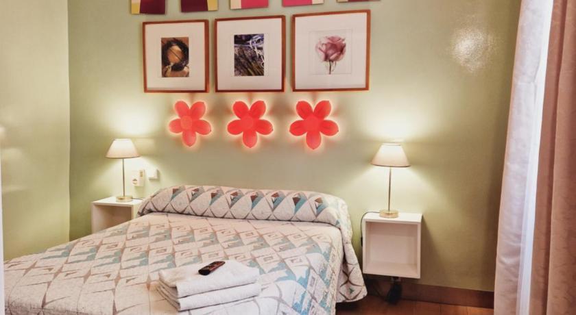 Guest house Casa De Huespedes Dolce Madrid