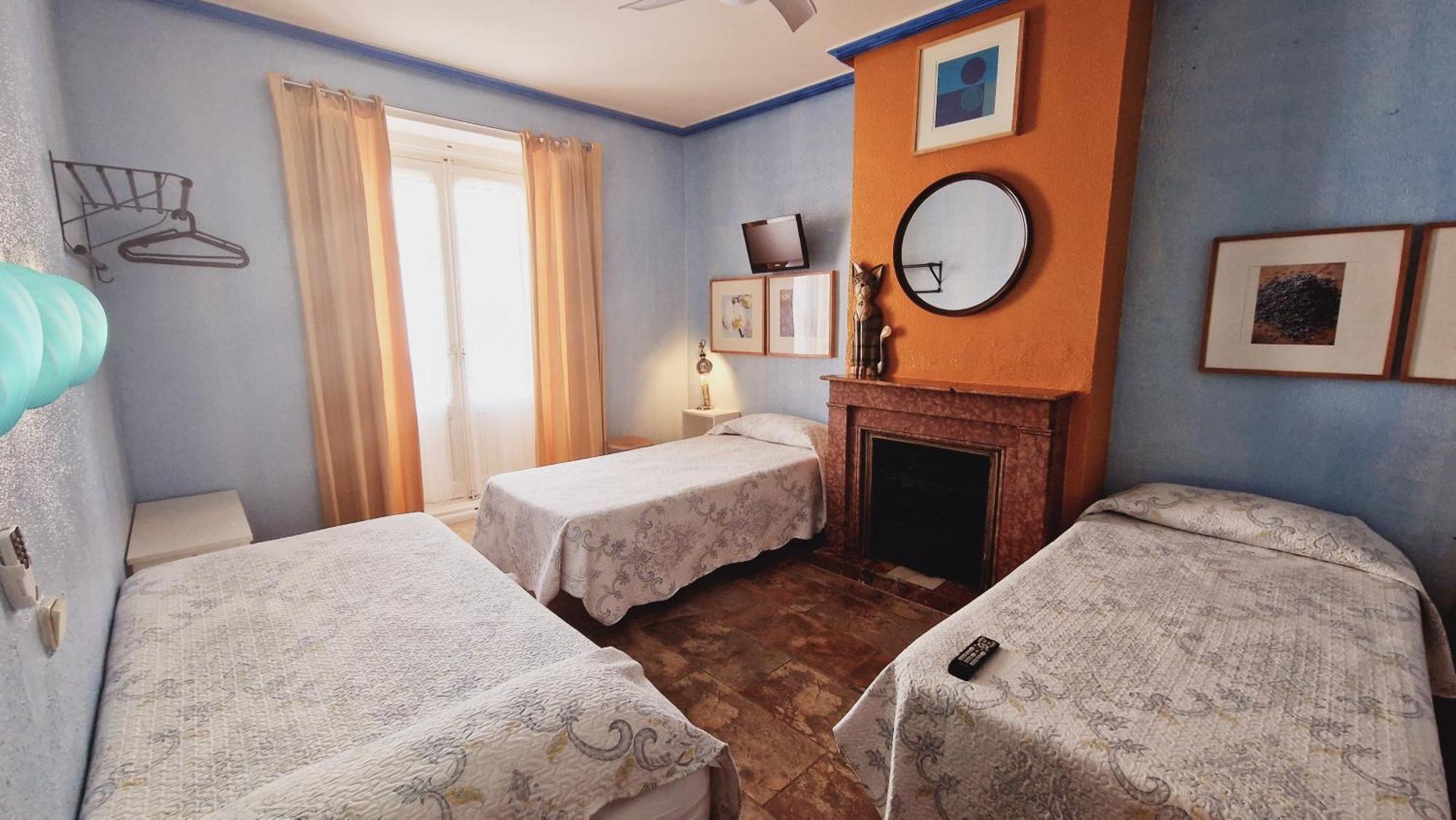 Guest house Casa De Huespedes Dolce Madrid