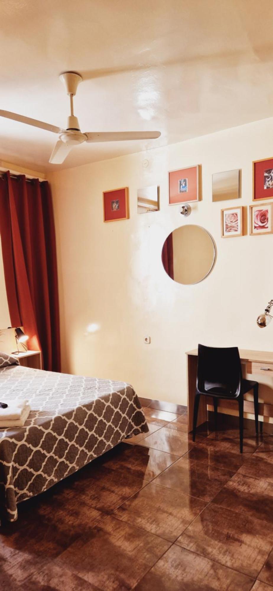 Casa De Huespedes Dolce Guest house Madrid