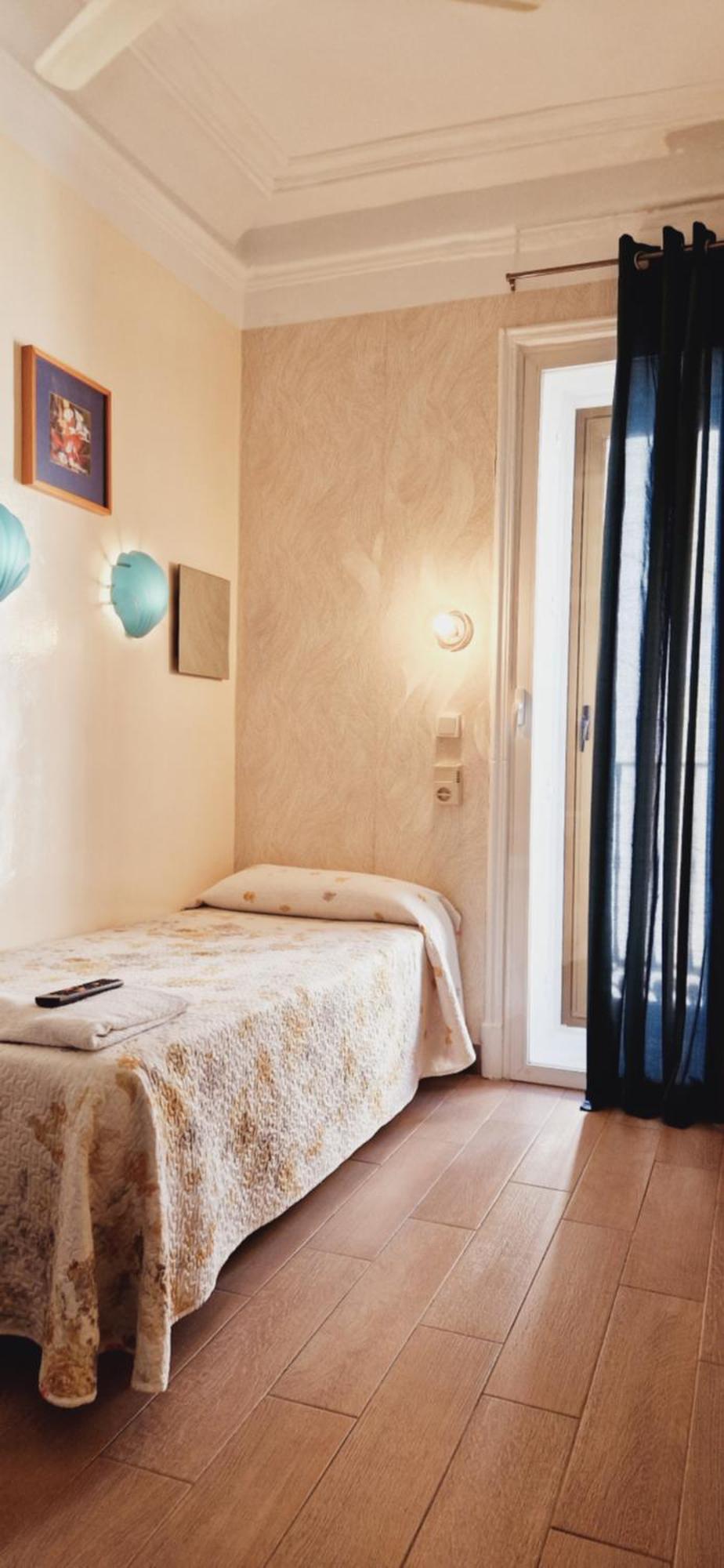 Casa De Huespedes Dolce Guest house Madrid