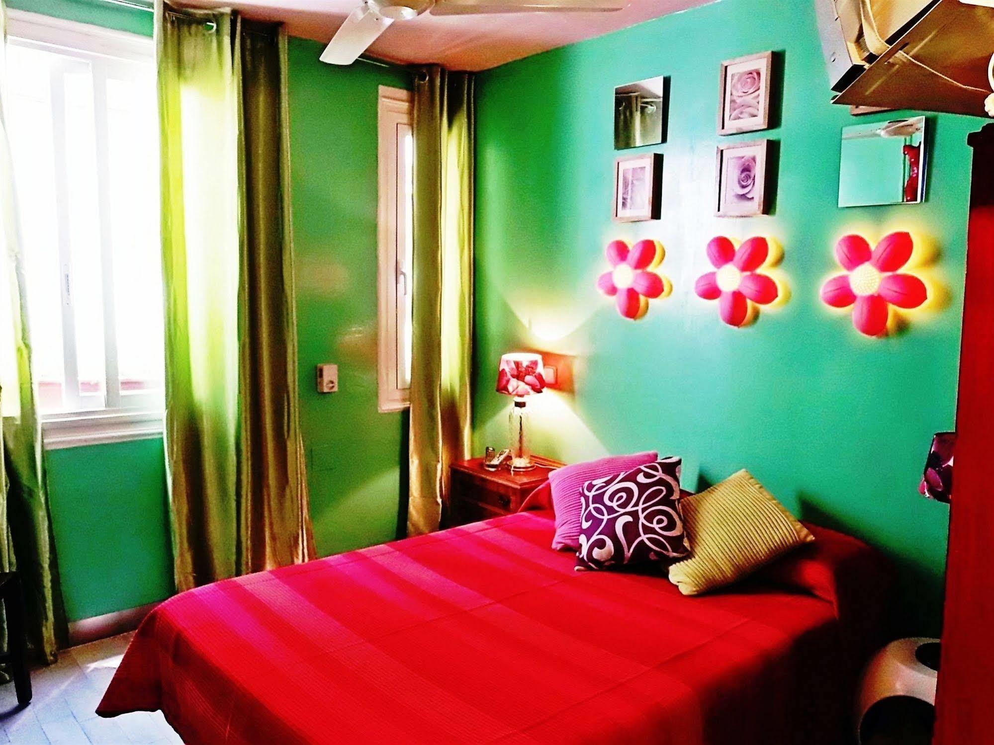 Casa De Huespedes Dolce Guest house 2*