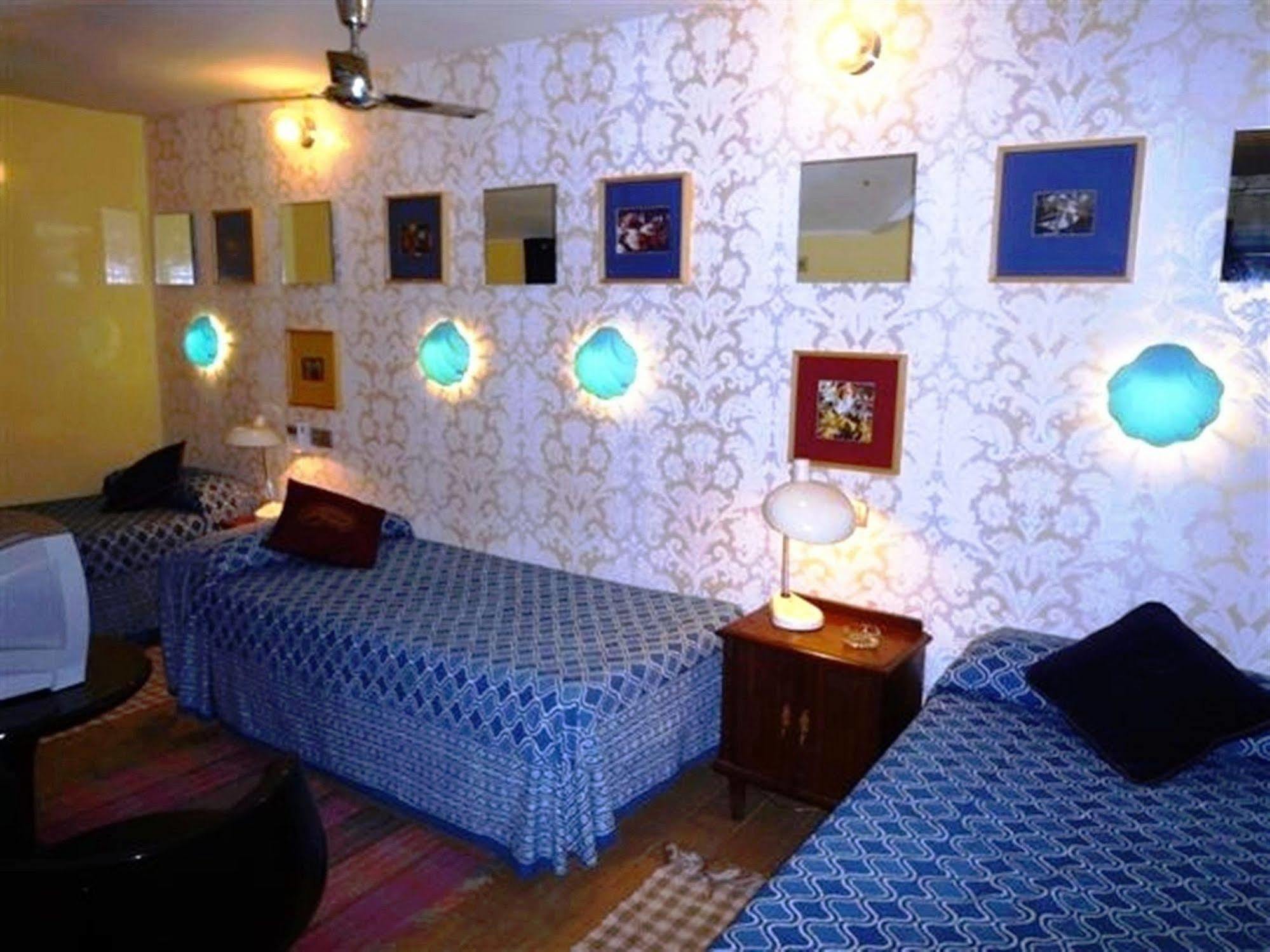 Casa De Huespedes Dolce Guest house 2*
